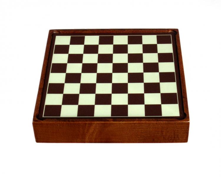  House of Chess - 7.5 Inch Wooden Magnetic Travel Chess