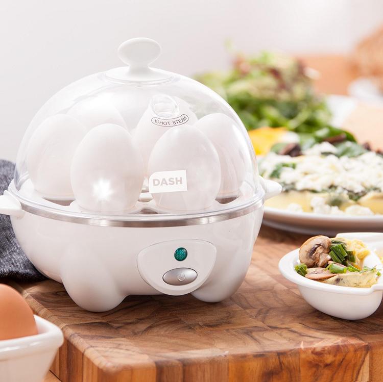 Dash Rapid Egg Cooker Hard-Boils 6 Eggs Without Having To Boil Water - Best Egg cooking gadget