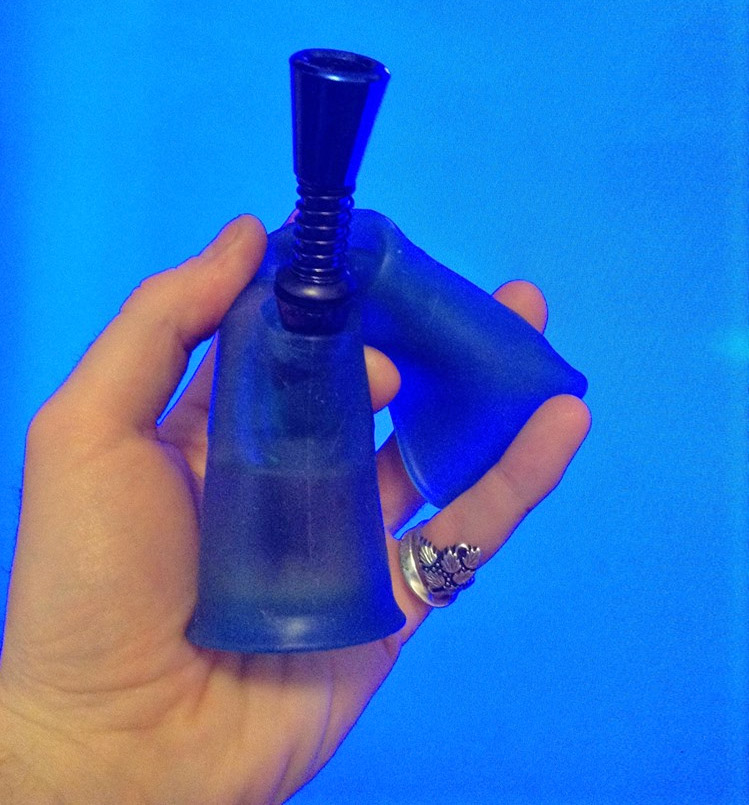 Roll-Uh-Bowl - Portable, foldable, indestructible, silicone bong