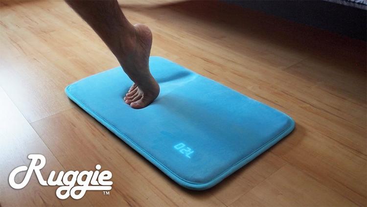 Ruggie Floor Mat Alarm Clock Makes You Step On It To Turn It Off