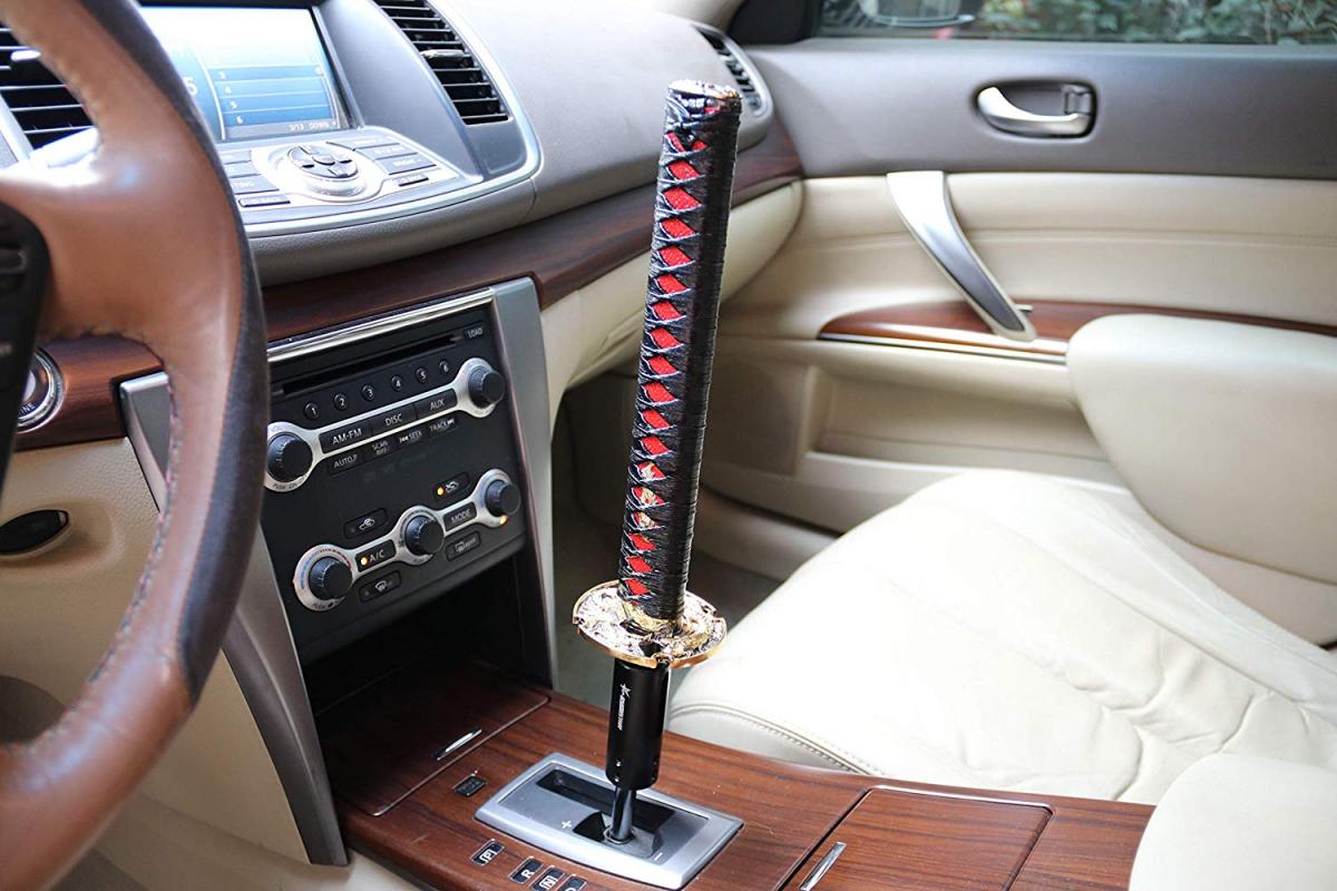 This Samurai Sword Gear Stick Shifter Is The Only Proper Way For a Ninja To Drive