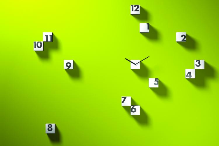 RND_TIME - Scattered Numbers Wall Clock