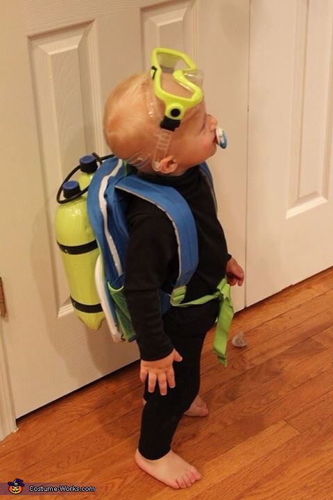 DIY Scuba Diver Halloween Costume