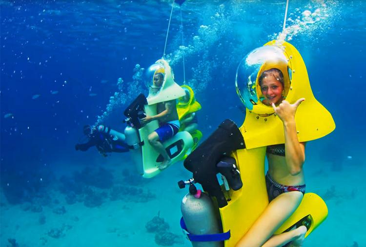 These Scuba Scooters Let You Take Incredible Underwater Tours Without Scuba Training