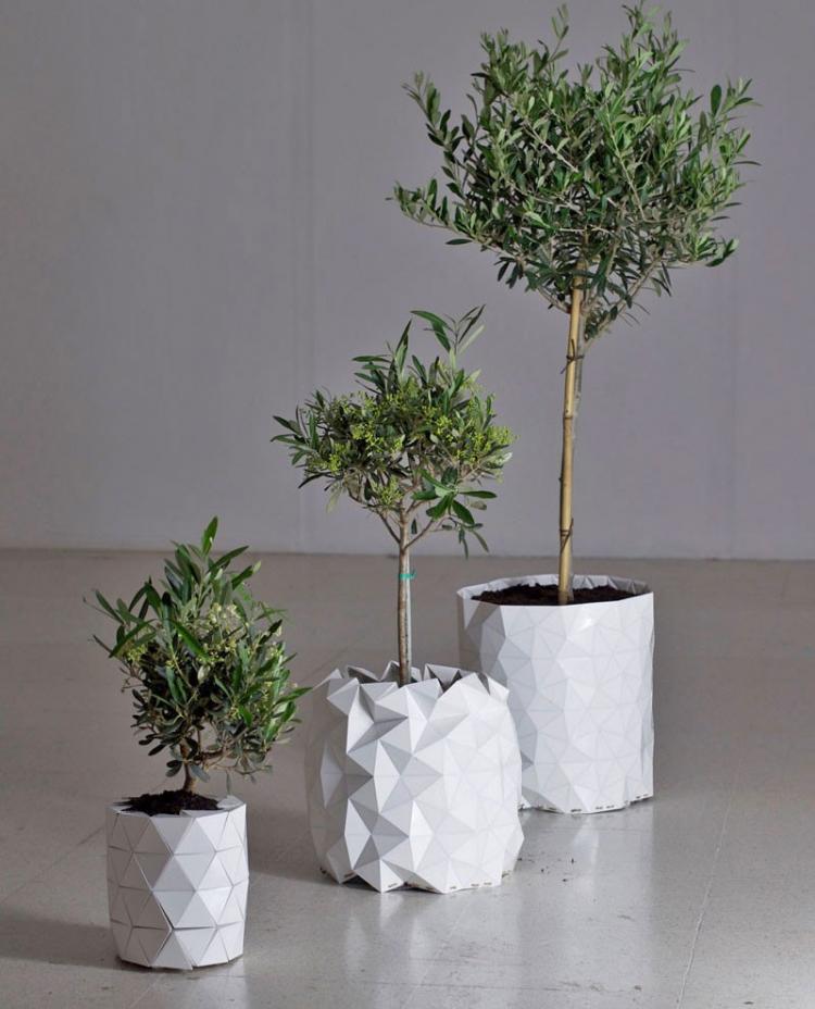 Shape-Shifting Origami Plant Pot Grows With Plant