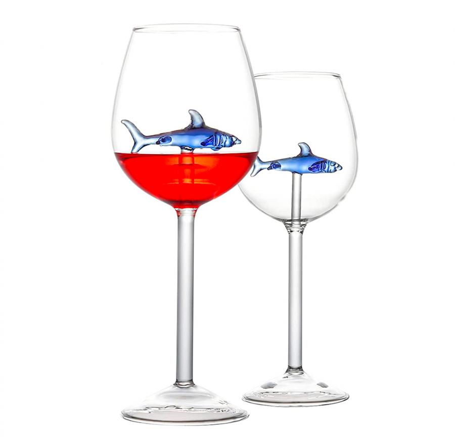 Very cool wine glasses with sharks in them! : r/DidntKnowIWantedThat