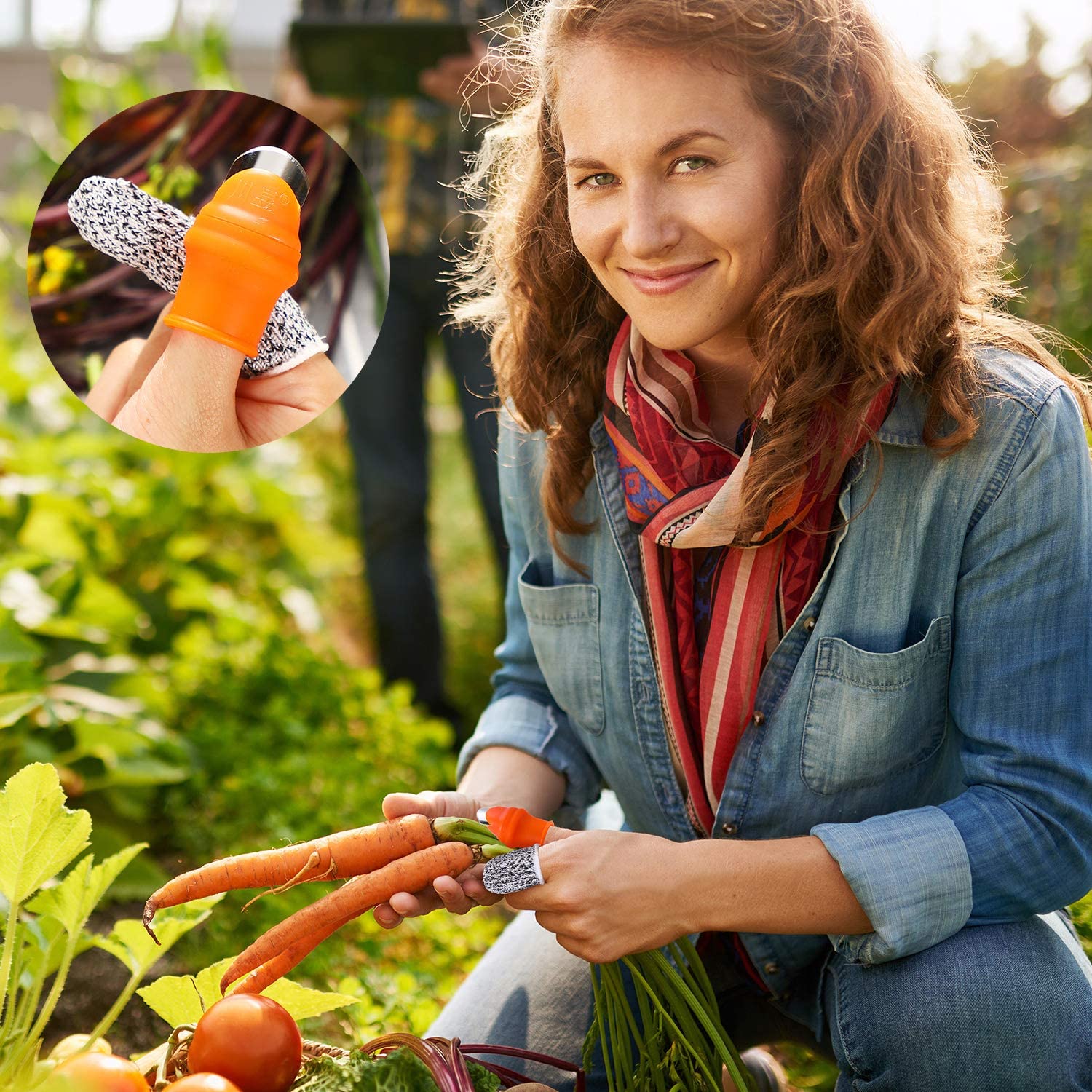 This Silicone Thumb Knife Is a Super Clever Tool For Gardening and Pruning