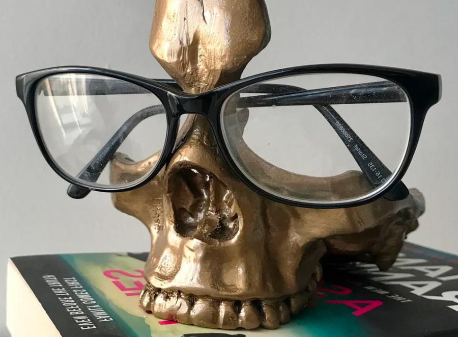 Skull Glasses Stand Holder Creative Eyeglasses Holder Resin Statue