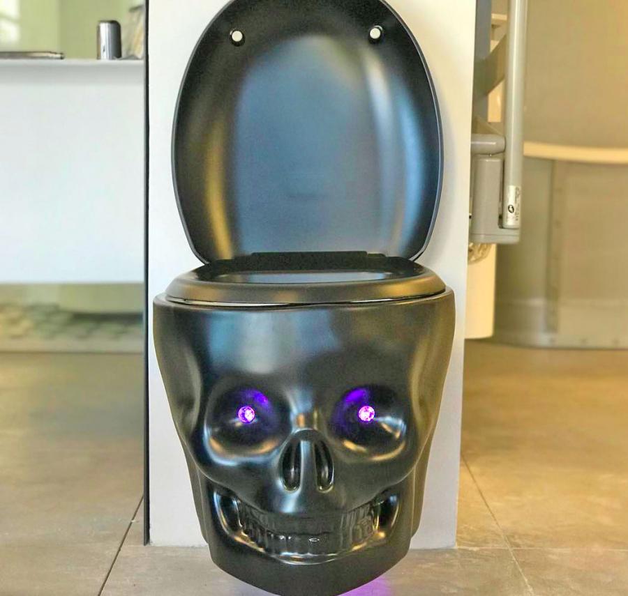 Skull Toilet With LED Lights