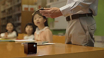 Smart Beam - Tiny Portable Projector - Tiny Laser Projector