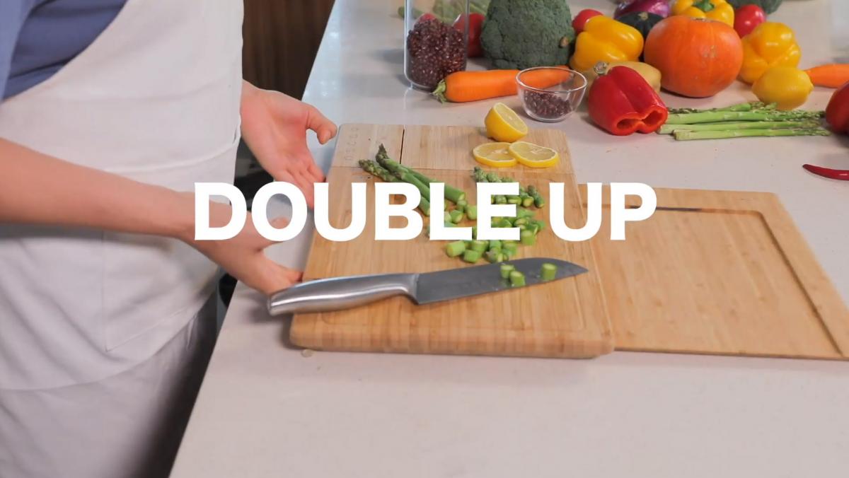 This Incredible Smart Cutting Board Has a Built-In Scale, Timer, Knife  Sharpener, and Sterilizer