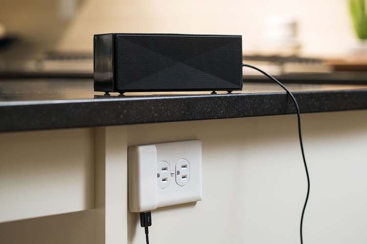 SnapPower - USB Charging Outlet Cover