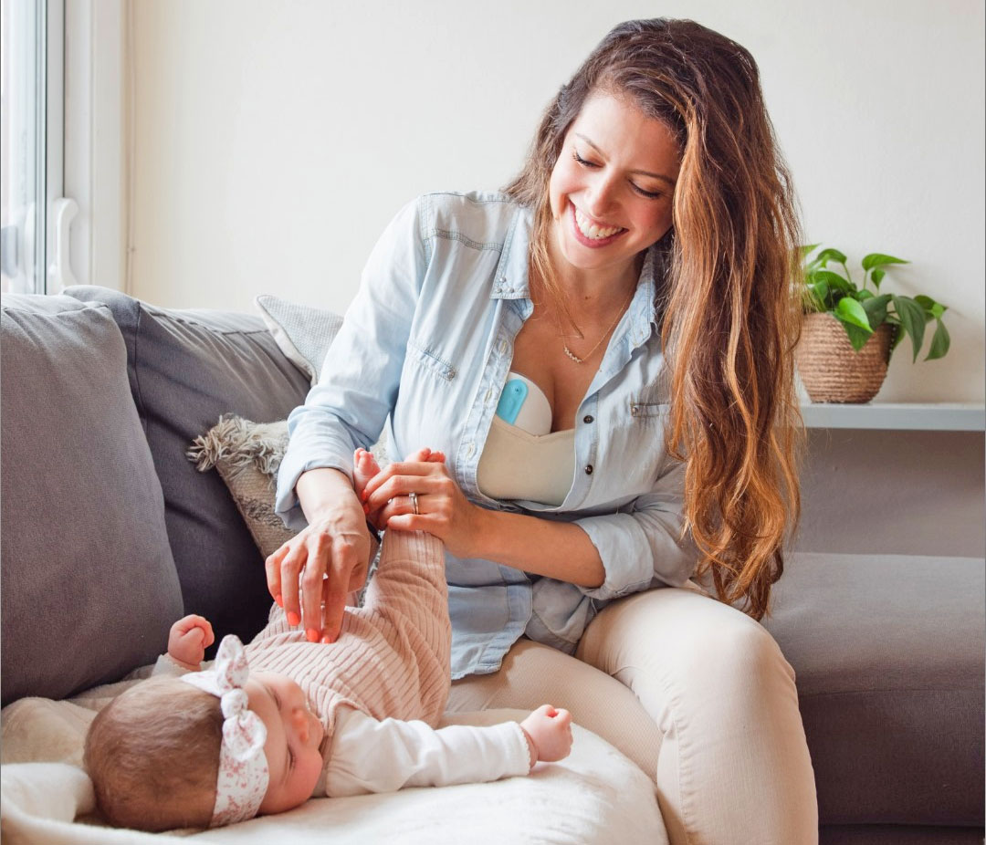 This Cord-free Breast Pump Lets You Pump Literally Anywhere