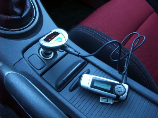 SoundRacer Sports Car Sound Effects Through Your Speakers