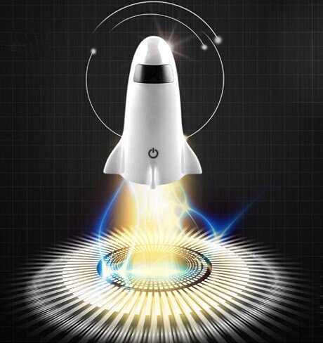 This Spaceship Rocket Desk Lamp Doubles as a Flashlight