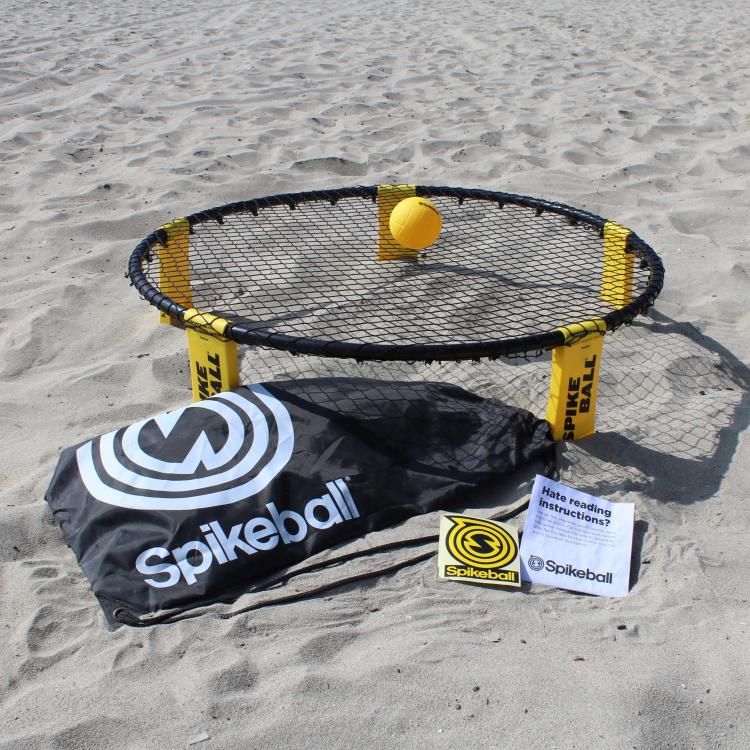 spikeball-a-mix-between-volleyball-and-foursquare