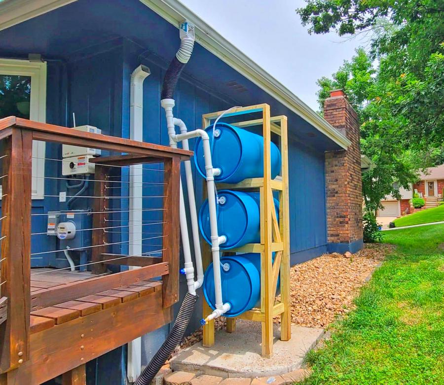 DIY Stacked Rain Barrel Rain Water Collection System