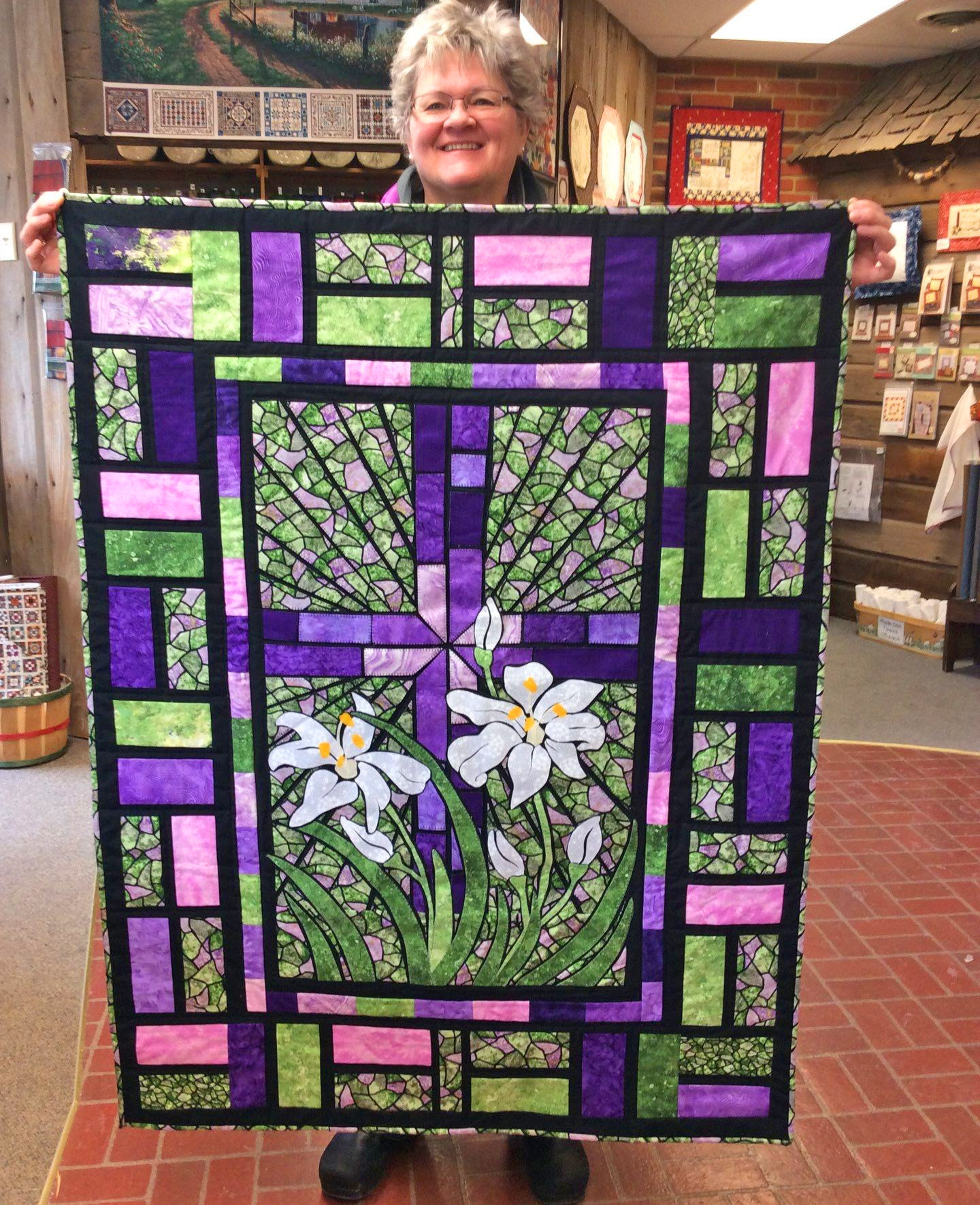 people-are-making-stained-glass-quilts-and-they-look-absolutely-stunning