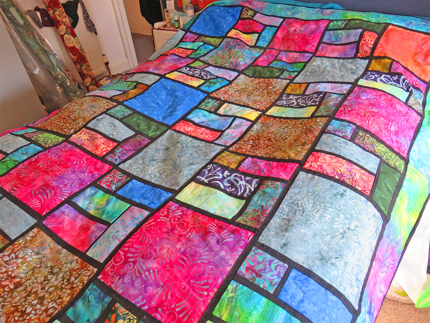 stained-glass-quilt-pattern-stained-glass-quilt-quilts-patterns-window-stack-attic-whack-easy