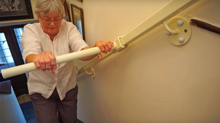 StairSteady Sliding Support Handle For Stairs - Best Senior stairs mobility assistance