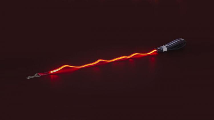 Star Wars Light-Up Lightsaber Dog Leash - Illuminated Geeky Star Wars Light Saber Dog Lead