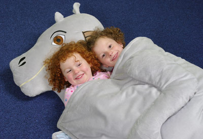 thinkgeek tauntaun sleeping bag