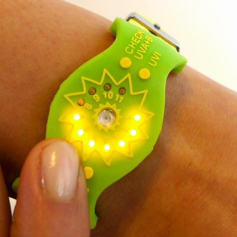 SunFriend Sun Monitoring Bracelet - UV Monitoring Sun Burn Bracelet