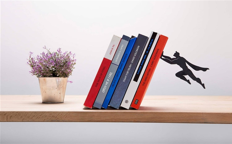 SuperShelf: A Book Shelf That Makes It Look Like Superman ...