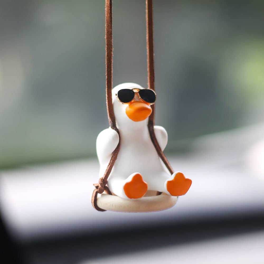 Swinging Car Duck - Duck rearview mirror on swing
