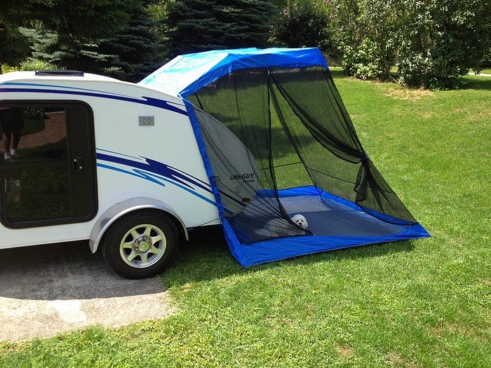 The Tailveil Is A Tailgate Tent That Attaches To The Back Of Your Suv Or Minivan