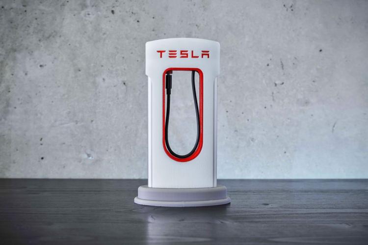 Tesla Phone Charger - Tesla Supercharging Station 3D Printed Phone Charger