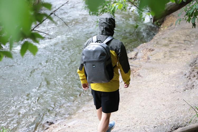 Booē Hybrid 20 Fully Waterproof Backpack - Submersible waterproof zippers floating backpack