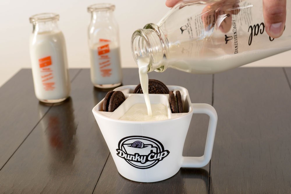 Dunky Cup - Mug holds cookies for milk dunking - Cookie dunking mug