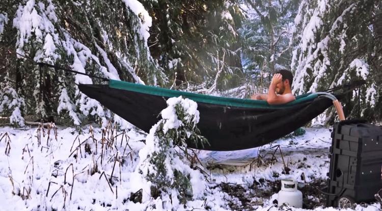 The Hydro Hammock Is a Hot Tub In a Hammock