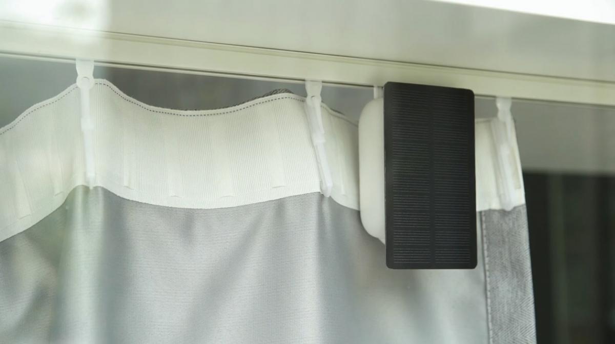 Switchbot Curtain - Automatic curtain robot auto opens and closes your curtains