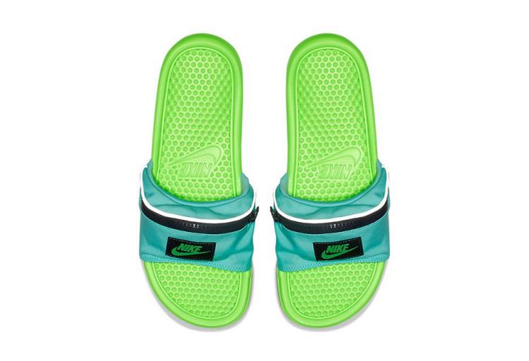 nike pocket flip flops