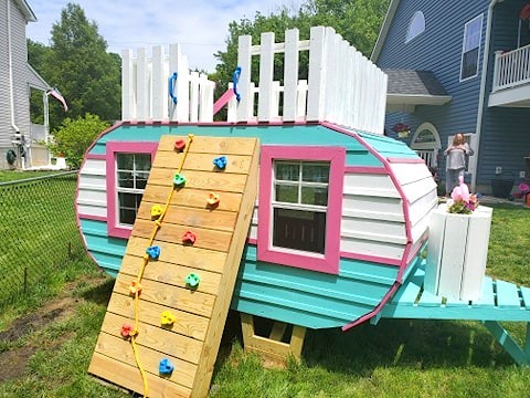 Kids Camper Playhouse - DIY Children's retro camper outdoor playhouse