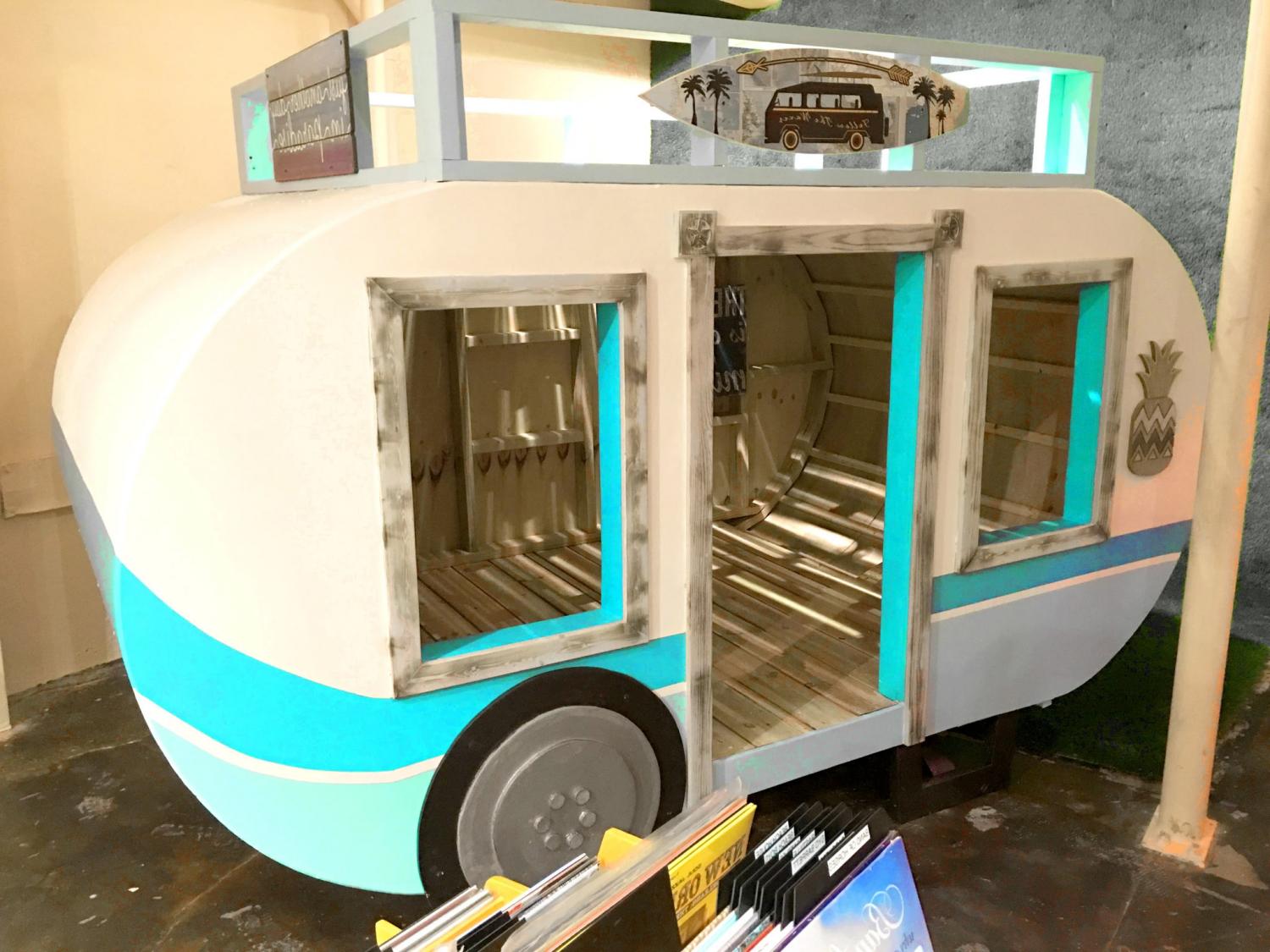 These Plans Help You Create The Cutest Little Play Camper For Your