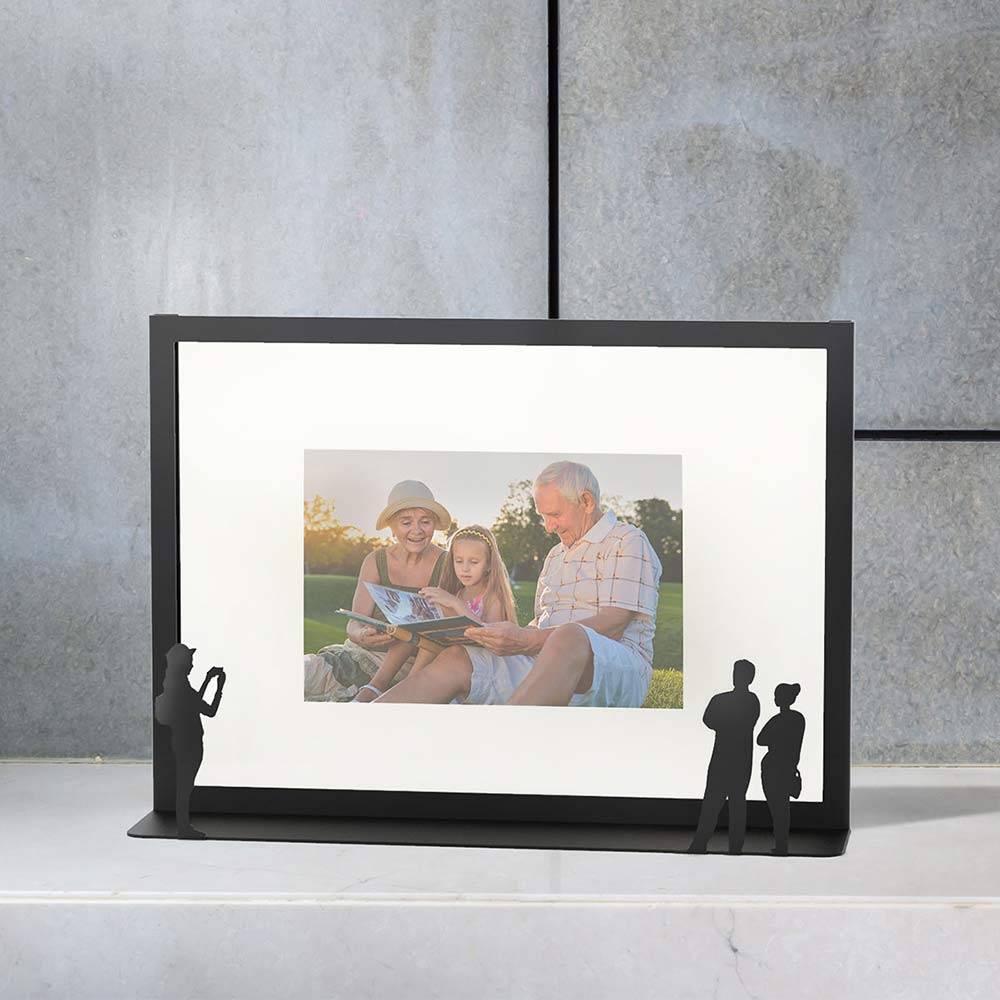 Work of Art Picture Frame - Unique design picture frame turns your picture into an art gallery/museum piece