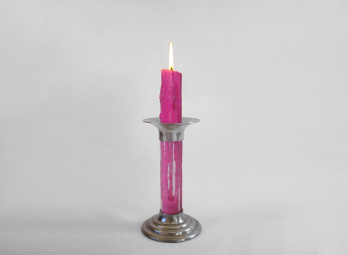 Rekindle candle makes new candle from its wax