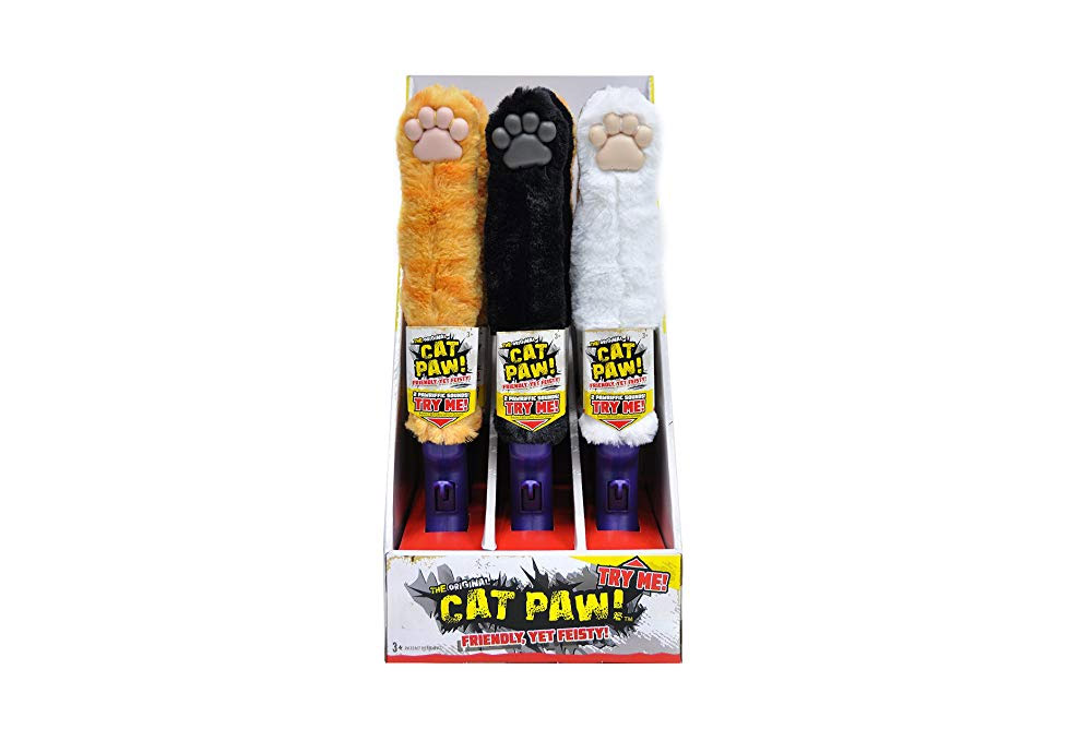 bending cat paw toy