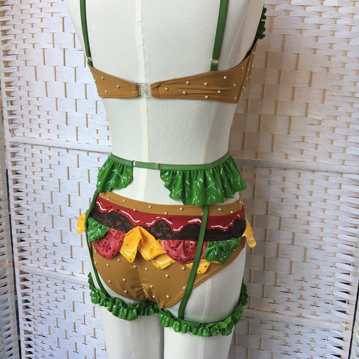 Cheeseburger lingerie