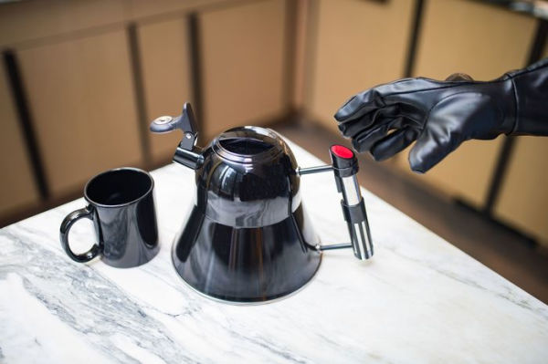 Uncanny Brands Star Wars Darth Vader Stovetop Tea Kettle 