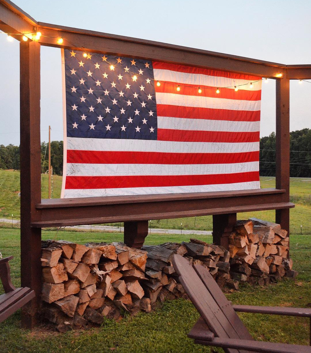 This Diy Backyard Pergola With Swings Is The Perfect Piece To Surround Your Fire Pit