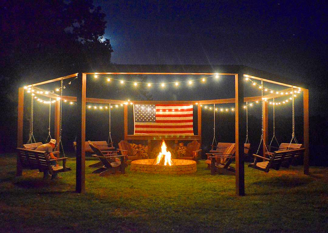 fire pit with swing chairs