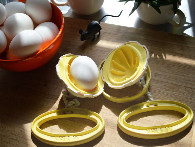 Egg spinner #eggspinner #eggs #boiledeggs #eggschallenge #fyp