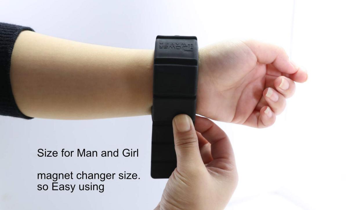 Wrist wrapped Power Bank - Travel phone charging bracelet - Charge phone while using it