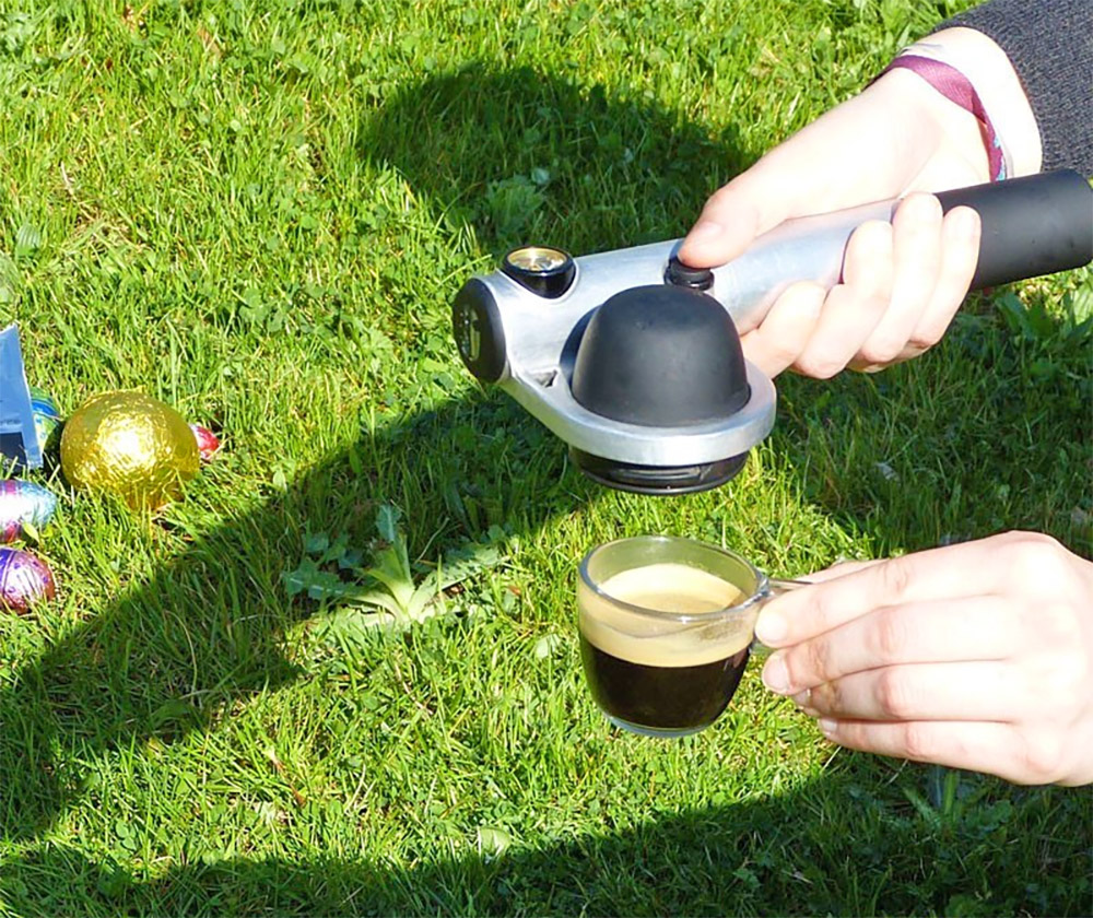 Handpresso Pump - Portable hand pump espresso maker travel coffee maker