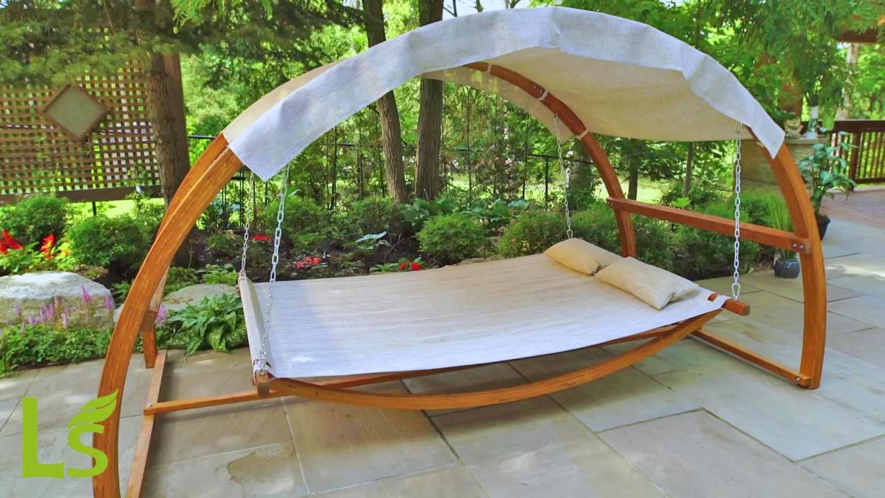 Leisure Season Hanging Poolside Leisure Bed