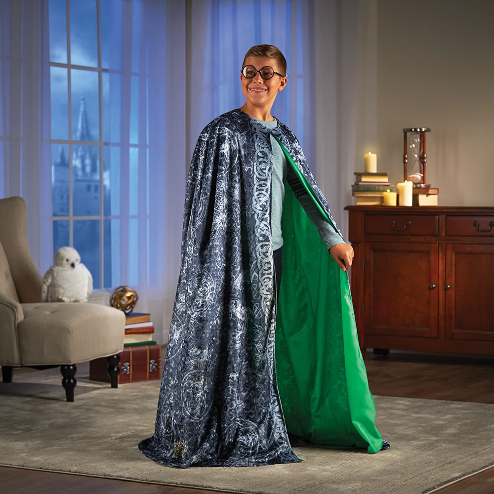 This Harry Potter Invisibility Cloak Actually Turn You Invisible Using ...